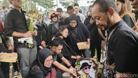 Selamat Jalan Trisno Pas Band!