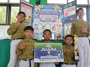 Top! 5 Siswa SD Surabaya Bikin Aplikasi AI Penerjemah Bahasa Isyarat