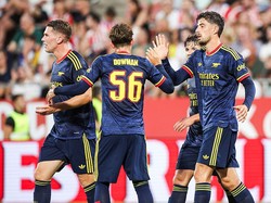 Arsenal Mau Lebih Banyak Trofi Musim Ini