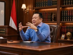 Membebaskan Sektor Riil dari Tekanan Merawat Independensi Bank Sentral