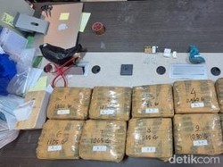Bareskrim Bongkar Penyelundupan 10 Kg Ganja dalam Paket Vespa di Bus ALS