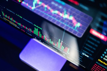 IHSG Menguat Tipis, Cek Rekomendasi Saham Hari Ini