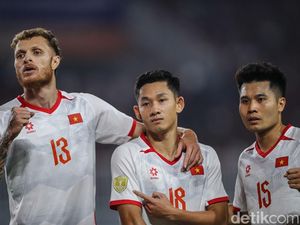 Nguyen Hai Long Bobol Indonesia, Pamer Patch Emas Vietnam