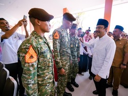 Gus Ipul Tinjau Taruna Bhakti Nusantara di Sekolah Rakyat Gresik