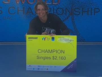 Isaac Becroft Juara Seri Kedua Men's World Tennis Championship 2026