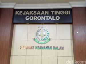 Video: Eks Pj Gubernur Gorontalo Jadi Tersangka Korupsi, Tapi Tak Ditahan