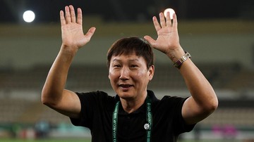 Kim Sang-sik Bahas Kaus Hitam 'Pembawa Hoki' Jelang Hadapi Indonesia