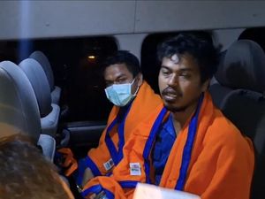 9 Korban Selamat KM Mutiara Dievakuasi di Sumenep, 4 Dirujuk ke RS