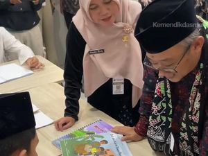 Pemerintah Distribusikan 5,5 Juta Buku ke 24,6 Ribu Sekolah, Anggaran Capai Rp 40 M