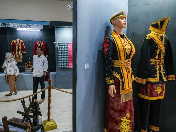Pameran Wastra Sultra Dorong Ekonomi Kreatif Perajin Lokal