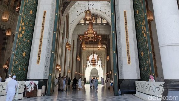 Potret Wajah Baru Masjidil Haram usai Perluasan Ketiga