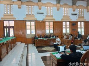 Eks Kadisdik Ngaku Diancam Mantan Pj Bupati Langkat di Korupsi Smartboard