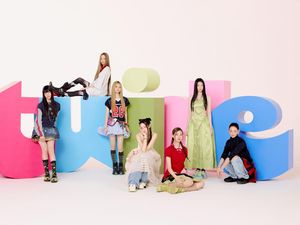 Video: Wajah Ketujuh Member Girl Group Barunya HYBE, TUIDE