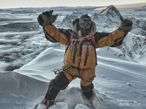14 Gunung yang Menyimpan Jejak Nims Dai
