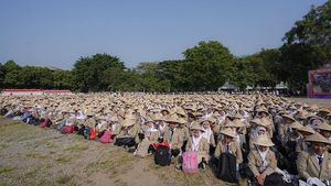 Potret 11.099 Mahasiswa Baru Ikuti PIONIR UGM Hari Pertama