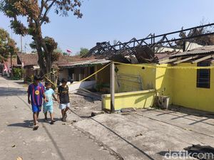Anak Korban Kebakaran Aspol Panularan Solo Belum Masuk Sekolah