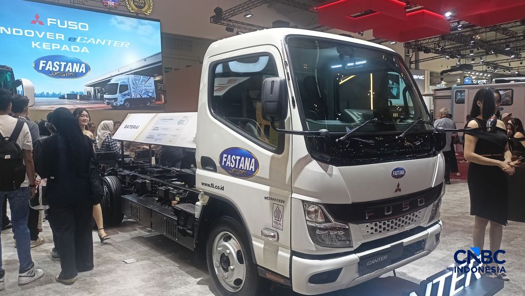eCanter mejeng di GIIAS 2026. (CNBC Indonesia/Ferry Sandi)