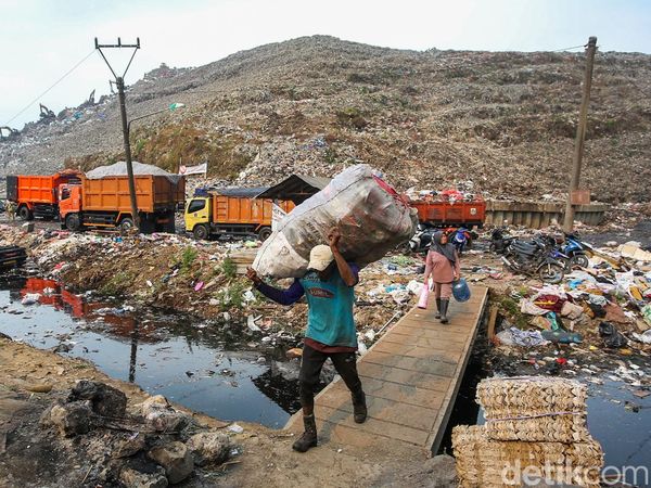 Era Controlled Landfill, Penghasilan Pemulung Bantargebang Merosot Drastis