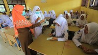 Kabut Asap Selimuti Aceh Barat, Masker Dibagikan untuk Cegah ISPA