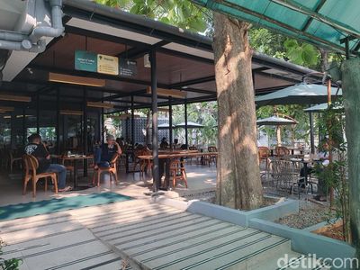 Mengintip Usaha Mandiri Masjid Agung Sunda Kelapa
