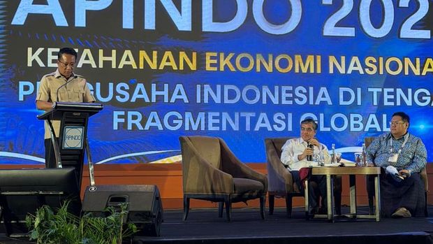 Menkum: Dorong Kepastian Hukum Investasi, Mulai September 2026, 470 Layanan Kementerian Hukum Hanya Bisa Diakses Digital Kementerian Hukum RI memastikan komitmen Pemerintah untuk meningkatkan kepastian hukum investasi bagi dunia usaha dengan transformasi digital yang dilakukan seluruh layanan yang dimiliki Kementrian Hukum.
