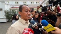 Bahlil Ungkap RI Masih Impor 700 Ribu Barel Minyak per Hari