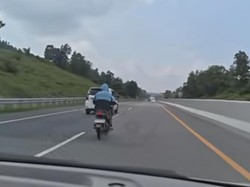 Pemotor Nekat Masuk Tol Pekanbaru-Dumai, Ini Kata Polisi
