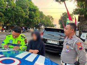 Terungkap! Pengemudi Pajero Berpelat Nomor Jorok di Sragen Ternyata Wanita