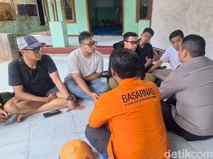 Duka Keluarga Pendaki Surabaya yang Meninggal di Gunung Piramid