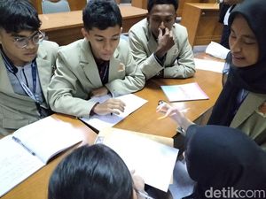 Maba UGM Diajarkan Tiga Poin Kesejahteraan Saat PKKMB, Agar Tangguh dengan Perubahan