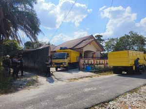 Polda Bangka Belitung Gagalkan Penyelundupan Pasir Timah 50 Ton