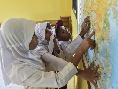 Sekolah Terpencil di Kerinci Jadi Tumpuan Pendidikan Anak Transmigran