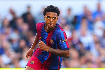 'Klan' Kluivert Berlanjut