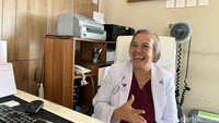Musim Ubur-ubur Tiba, Dokter Minta Wisatawan Ekstra Hati-hati dan Bawa Cuka
