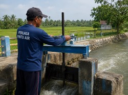 35 Penjaga Pintu Air di Lombok Barat Belum Digaji 7 Bulan