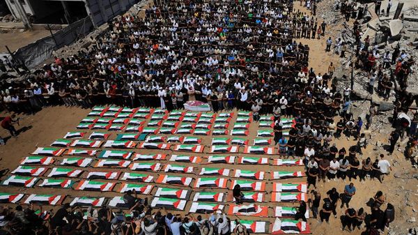 Duka Mendalam di Gaza, 112 Anggota Satu Keluarga Dimakamkan Bersama