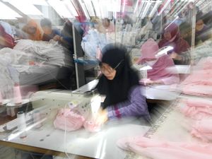 Ekonomi Indonesia Kembali Ngebut, Industri dan Konsumsi Jadi Penopang