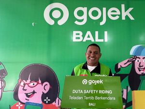 Gojek Angkat Alves Godino Jadi Duta Berkendara, Dorong Budaya Keselamatan