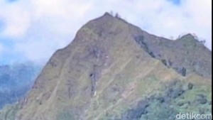 Tata Kelola Setengah Hati Gunung Piramid: Dilarang tapi Tetap Didaki