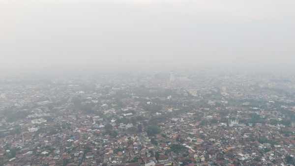 Kabut Asap Selimuti Kota Palembang!