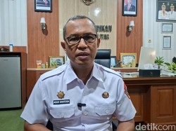 Kabar Gembira, 20 Ribu Siswa Baru di Blitar Dapat Kain Seragam Gratis