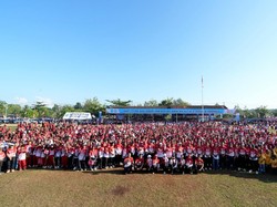 Ketum TP PKK Ajak Pelajar Biak Kenali Potensi Bahari untuk Cintai Tanah Air