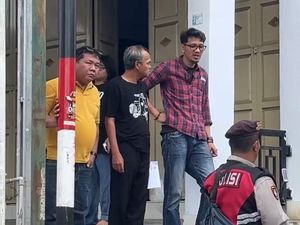 KPK Geledah Rumah Orang Kepercayaan Bupati Nonaktif Rejang Lebong
