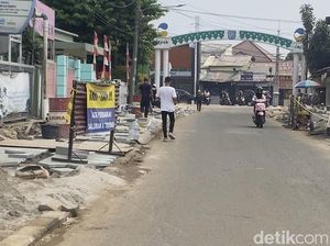 Kala Proyek Trotoar Lebar di Depok Diprotes Warga