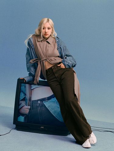 ROS&Eacute; x Levi's