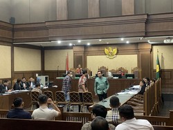 Saksi Akui Tagihan PNBP Turun Rp 28 M Usai Beri Rp 1 M ke Eks Ketua Ombudsman