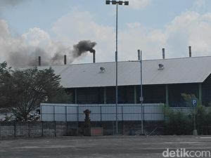 Insinerator TPST Mengwitani Berasap Hitam, DLHK Badung Pastikan Aman