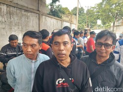 Jerit Buruh Pabrik Cimahi, Mengabdi 32 Tahun Berujung PHK Massal