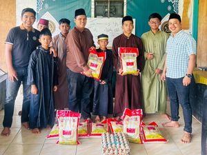 Bahtra Peduli Beri Bantuan Beras ke 3 Ponpes Tahfiz Al-Quran di Kolaka