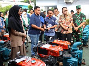 Bupati Bone Salurkan 700 Pompa Air dari Kementan untuk Atasi Kekeringan